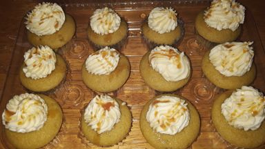 Salted Caramel Cupcakes 12 pack