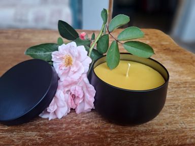 Beeswax Candle in Black Tin Jar with Lid (225g)