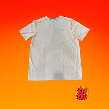 REMERA DE TEJIDO SUAVE Y LIVIANO DRY