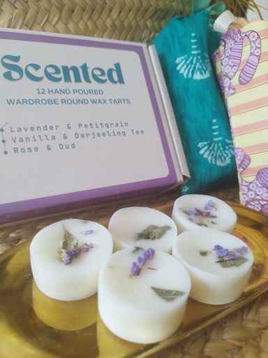 12 Round Scented Wax Tarts