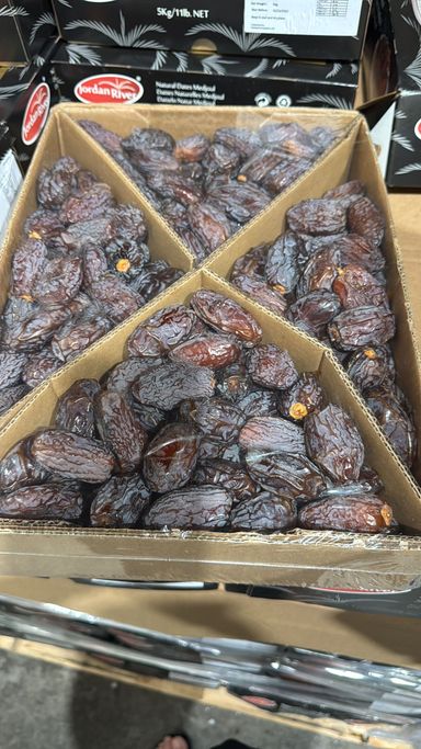 Israel Jordan Natural Medjoul Dates 