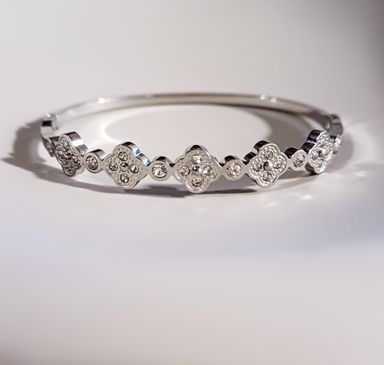 Clover Bangles 