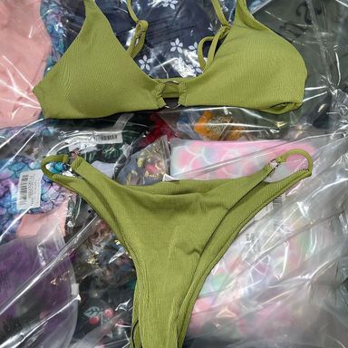 Swimsuit pallet 