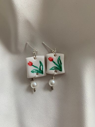 Tulip dangles