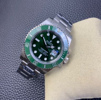 Super Clone Submariner Date Hulk 116610LV Green Dial Green Ceramic Bezel 904L Steel Case & Oyster Bracelet - 3235 Movement