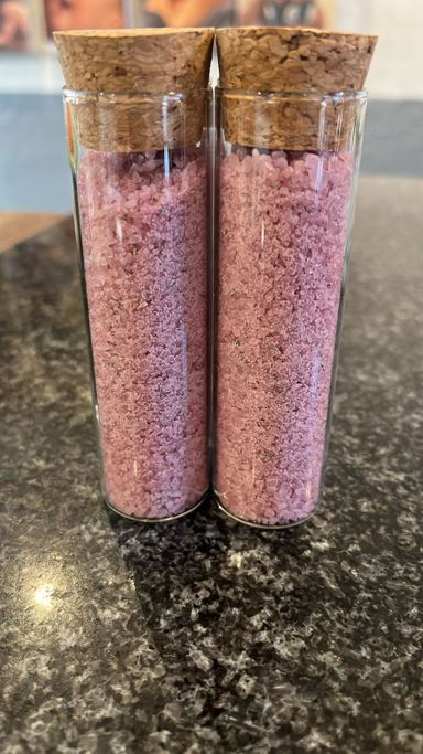 60g Rosemary and Merlot Salt tubes