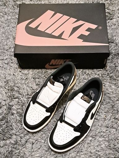 Jordan 1 Retro Low OG Mocha 10US