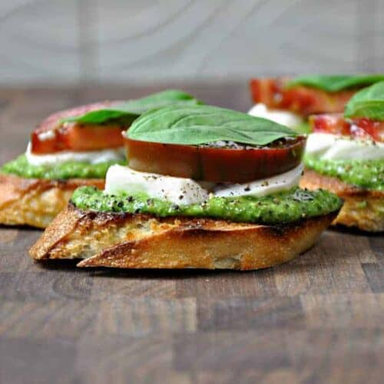 Pesto Caprese Bruschetta