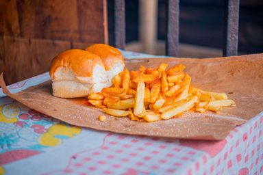 Buns and Chips