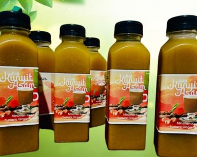 JUS KUNYIT ASAM - The health tonic made with turmeric, ginger and tamarind. Each of these natural ingredients have unique medicinal qualities