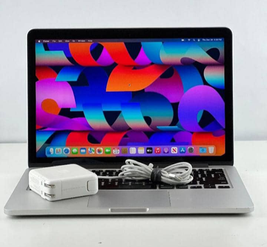 **MacBook Pro Retina 13" (2015)