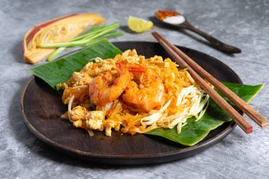 Pad Thai ( ผัดไทย )