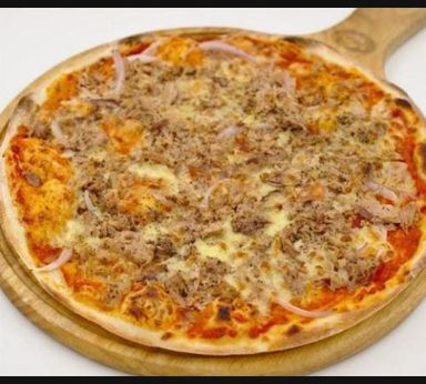 Tuna Pizza