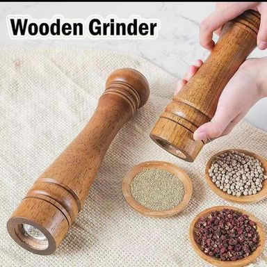 Solid wood pepper /spice grinder 