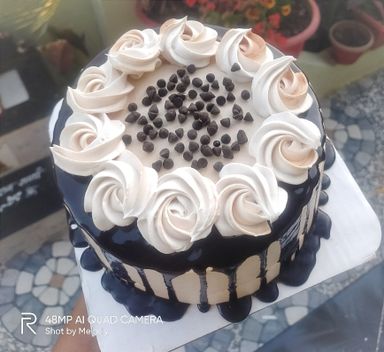 Choco Chips Cake