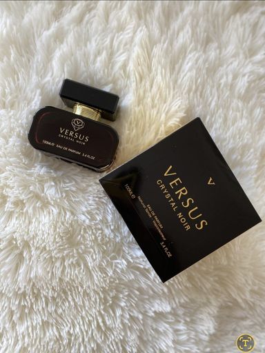 Versus Crystal Noir 100ml