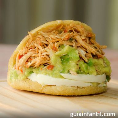 Arepa Reina Pepiada