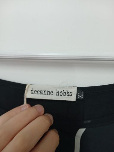 Deanne Hobbs size XL