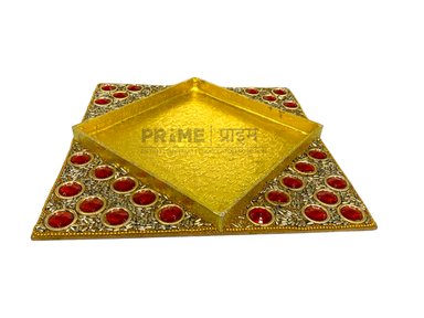 Golden Square Artificial Stone Work Dry Fruit Tray