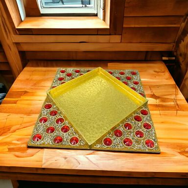 Golden Square Artificial Stone Work Dry Fruit Tray