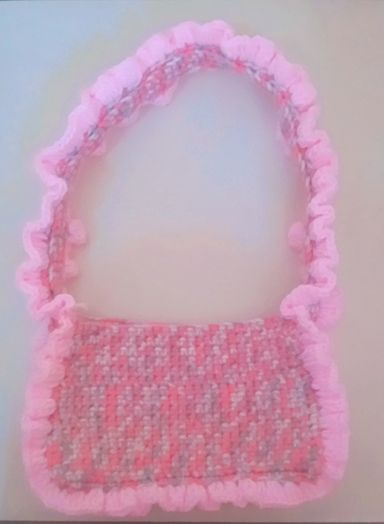 Ruffle Crochet handbag