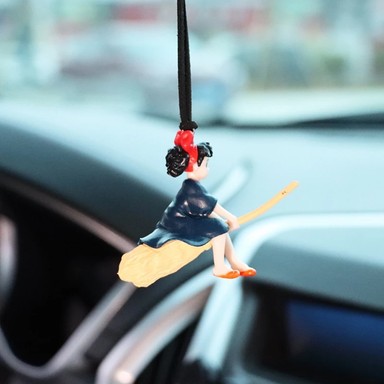 Kiki Swing Car Decor