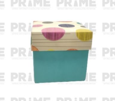 Green White Square Gift Box 10x10x10 cm