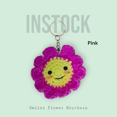 [INSTOCK] Smiley Flower Keychain