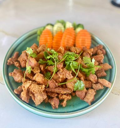 សាច់ជ្រូកបីជាន់បំពង