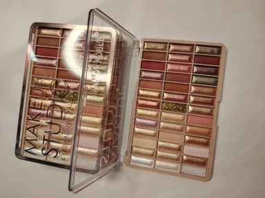 Studio glitter palette