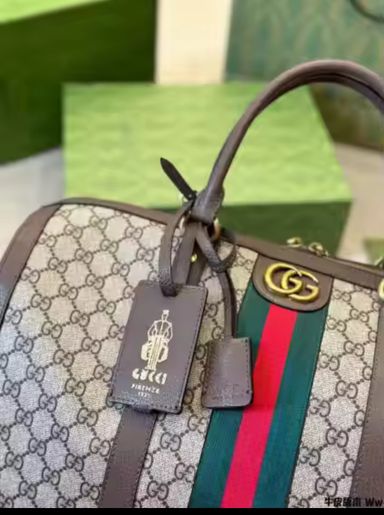 GUCCI GENUINE LEATHER TRAVEL BAG