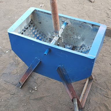 ✅Manual Groundnuts sheller 