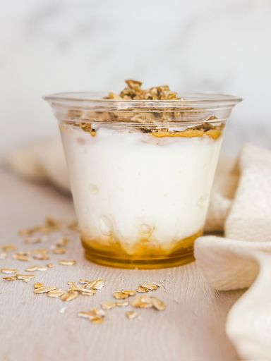 Peanut Butter Granola Yoghurt