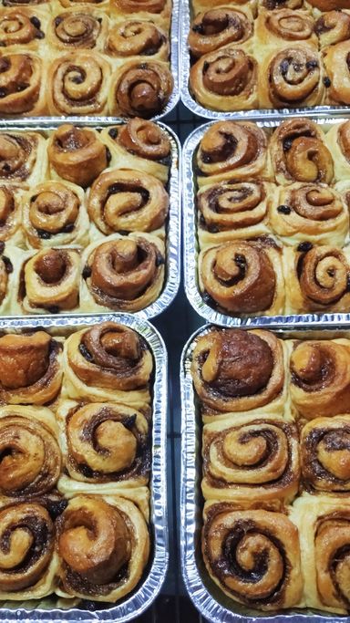 Roti gulung (rolls bread)