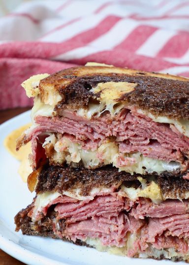 Pastrami Sandwich 