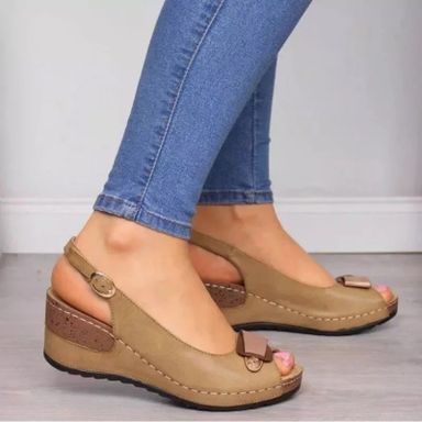 Sandales compensées  pour femmes Chaussures confortables Beige Efravia