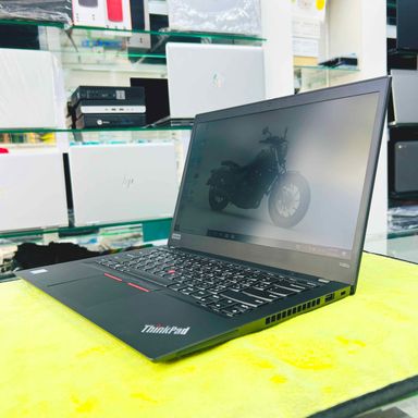 Lenovo ThinkPad T490s Core i7 8e génération 8665U