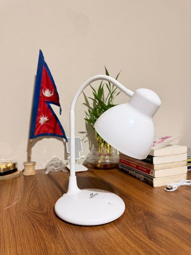 RECHARGEABLE STUDY TABLE LAMP