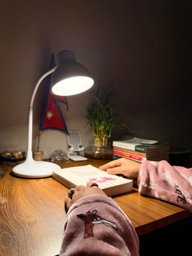 RECHARGEABLE STUDY TABLE LAMP