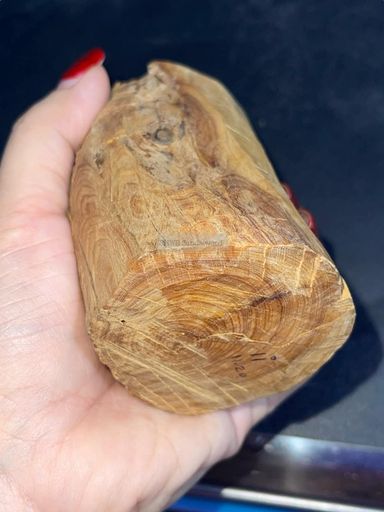 Shwe Sandalwood_ဩစတေးလျ တောင်နံကတိုး