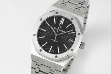 Audemars Piguet Royal Oak - Black Dial 