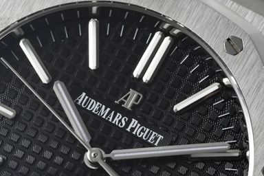 Audemars Piguet Royal Oak - Black Dial 