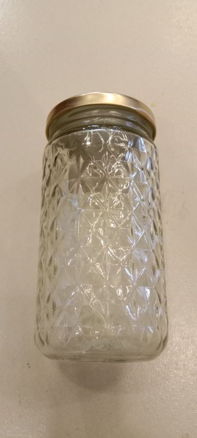 Diamond Glass Jar 63 mm Lug Neck 370 ml