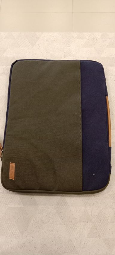 Oblique Skittles - Laptop Sleeve Navy /Olive