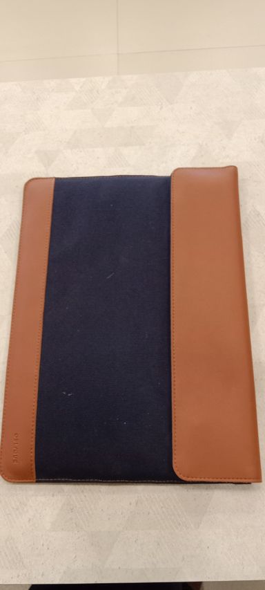 Oblique Lapido - Laptop Sleeve Navy /Tan