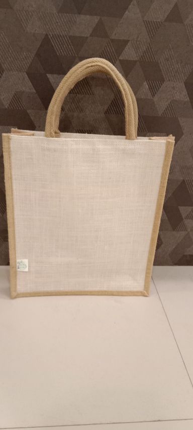 Oblique jute bag ivory