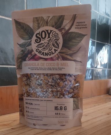 GRANOLA DE COCO & MIEL x 500 GR (soja texturizada, avena, coco rallado, miel, copos de maíz, almendras, nueces y semillas de chia)