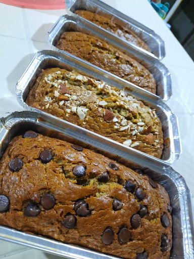 Two-Topping Flavoured Banana Bread