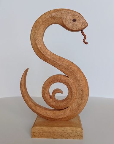 Charming Wooden Snake Decoration - 2025 Symbol