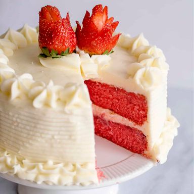 Strawberry Cake 